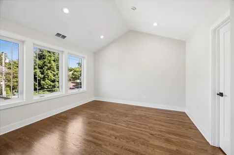 742 Highland Avenue Oak Park IL 60304