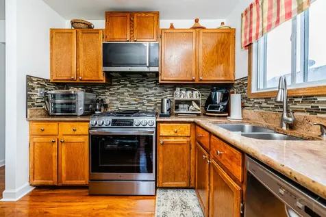 2900 Dorothy Drive Aurora IL 60504