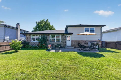 17830 65TH Avenue Tinley Park IL 60477