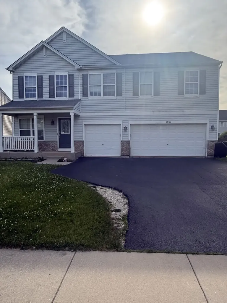 1811 Glacier Ridge Drive Plainfield IL 60586
