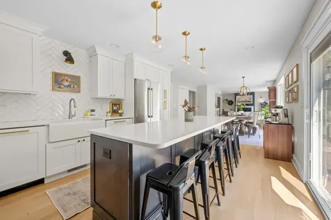 621 Nordic Court Libertyville IL 60048