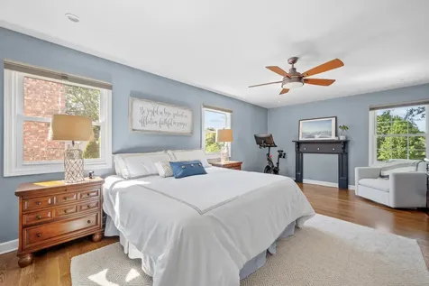 621 Nordic Court Libertyville IL 60048