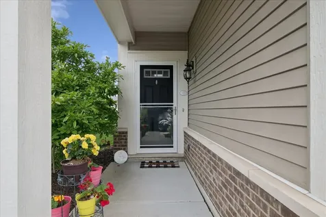 605 North Falls Circle Pingree Grove IL 60140