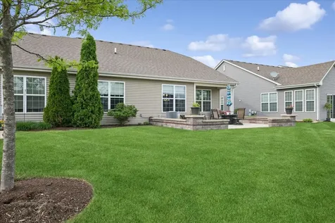 605 North Falls Circle Pingree Grove IL 60140