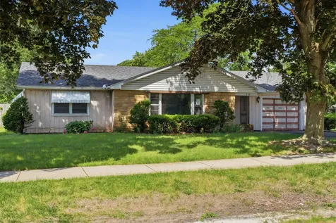 934 Pennsylvania Avenue Aurora IL 60506