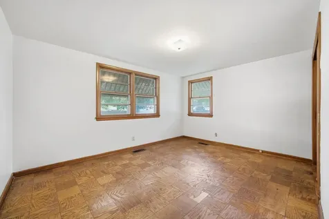 934 Pennsylvania Avenue Aurora IL 60506