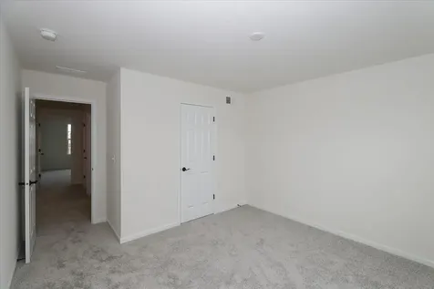 860 Preston Court Oswego IL 60543