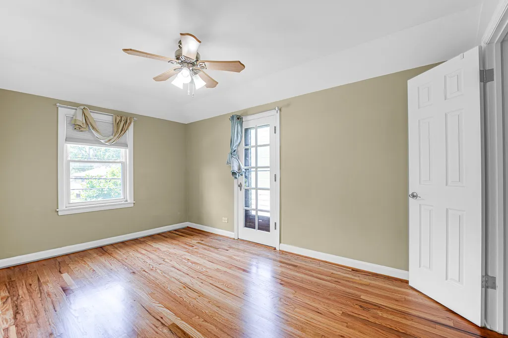 5344 Mulford Street Skokie IL 60077