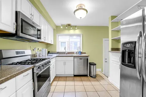 5344 Mulford Street Skokie IL 60077
