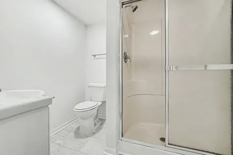 936 Old Indian Trail Aurora IL 60506