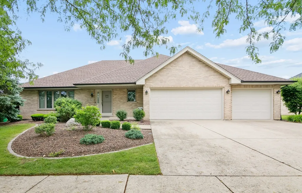 17613 Ryan Lane Orland Park IL 60467