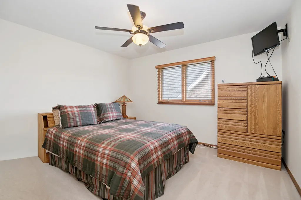 17613 Ryan Lane Orland Park IL 60467