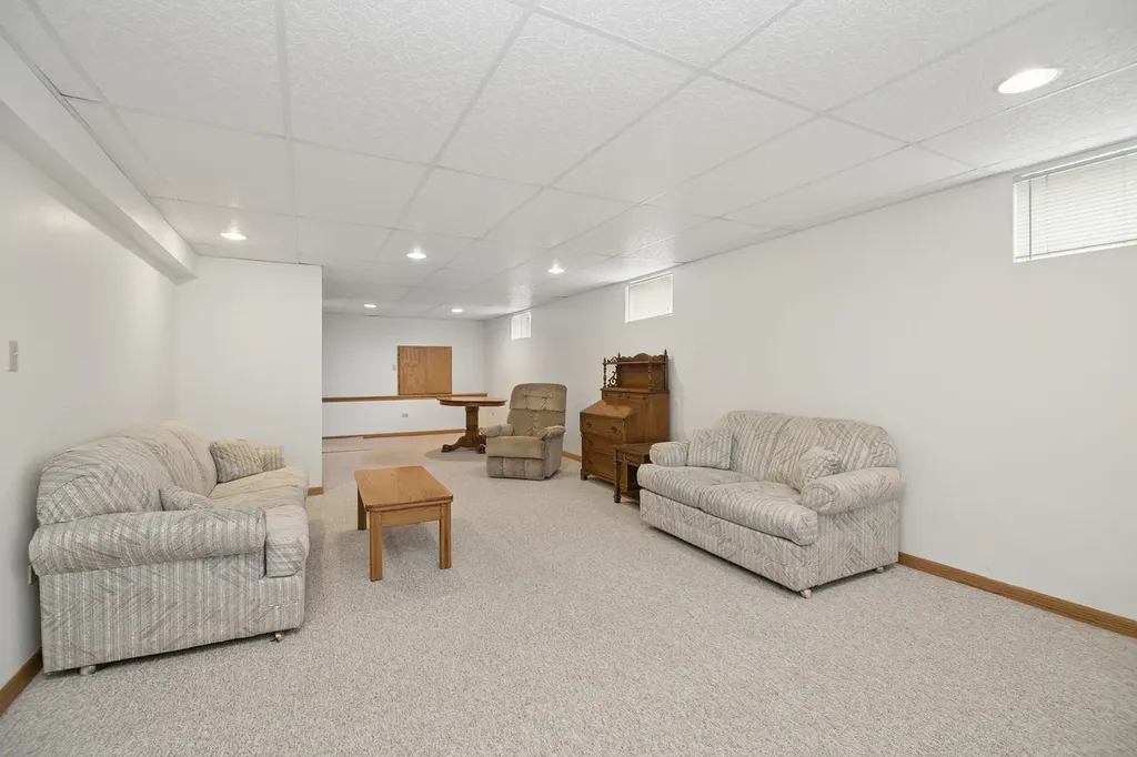 17613 Ryan Lane Orland Park IL 60467