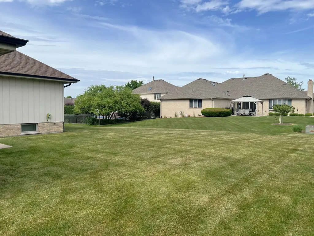 17613 Ryan Lane Orland Park IL 60467