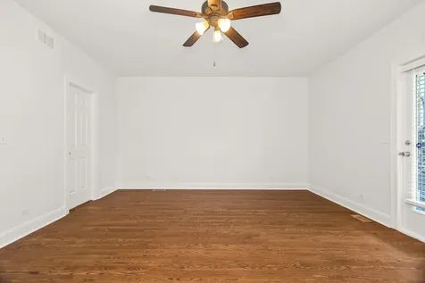 3928 North Greenview Avenue Chicago IL 60613