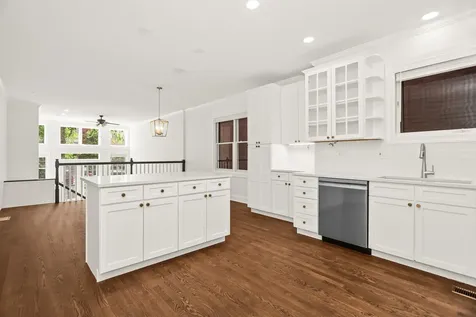 3928 North Greenview Avenue Chicago IL 60613