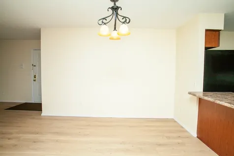 14 Canterbury Court Bloomington IL 61701