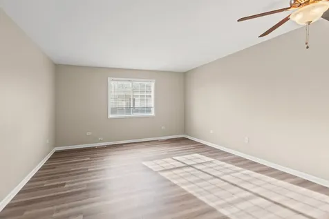 3490 Willowview Court Aurora IL 60504