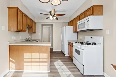 3490 Willowview Court Aurora IL 60504