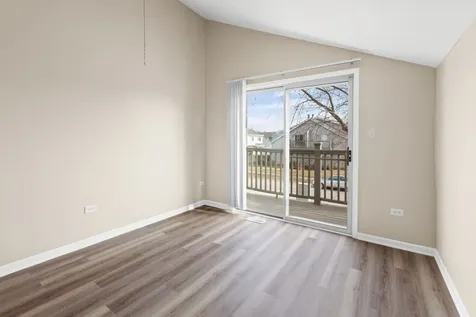 3490 Willowview Court Aurora IL 60504