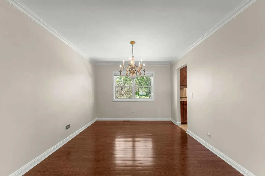 1093 Poplar Court Lake Zurich IL 60047
