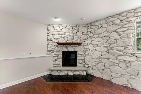 1093 Poplar Court Lake Zurich IL 60047