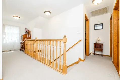 9208 North 14500e Road Grant Park IL 60940
