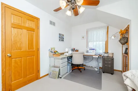 9208 North 14500e Road Grant Park IL 60940