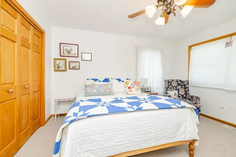 9208 North 14500e Road Grant Park IL 60940