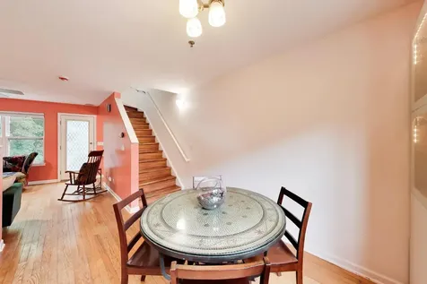 2011 West Chase Avenue Chicago IL 60645