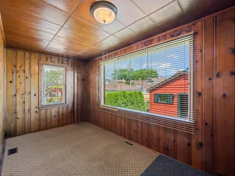 6950 West Barry Avenue Chicago IL 60634