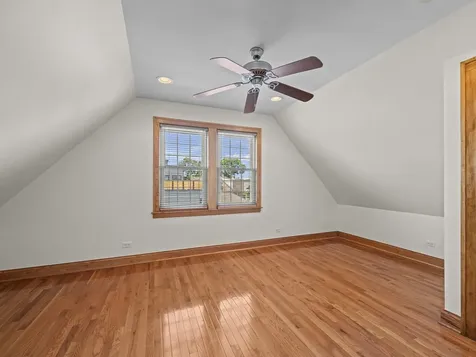 6950 West Barry Avenue Chicago IL 60634
