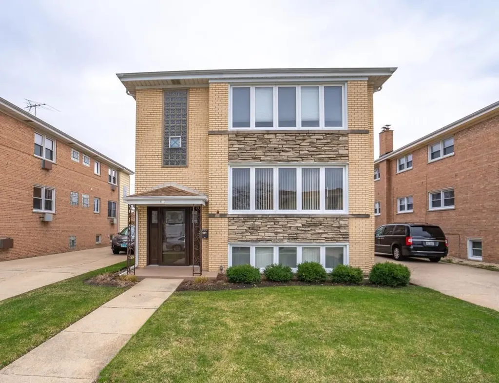 8465 West Berwyn Avenue Chicago IL 60656