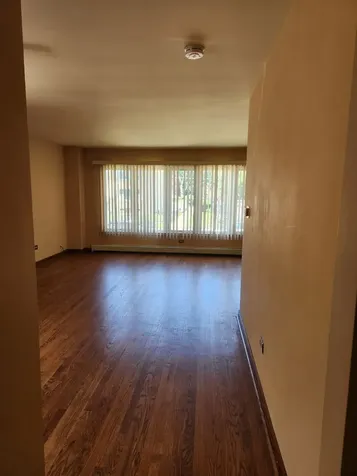 8465 West Berwyn Avenue Chicago IL 60656