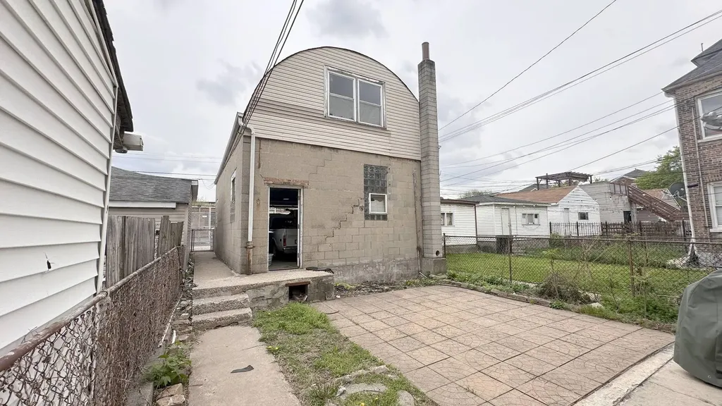 1643 West 38th Place Chicago IL 60609