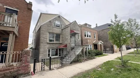 1643 West 38th Place Chicago IL 60609