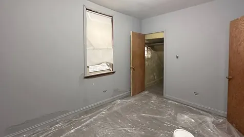1643 West 38th Place Chicago IL 60609