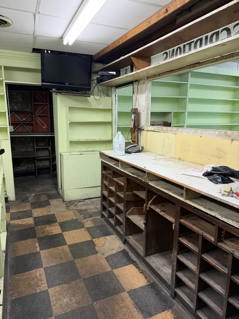 11252 South Michigan Avenue Chicago IL 60628