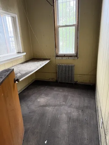 11252 South Michigan Avenue Chicago IL 60628