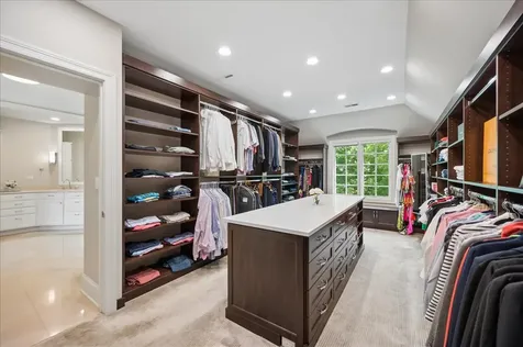 605 Skokie Lane S Glencoe IL 60022