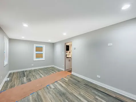 36 East 151st Street Harvey IL 60426