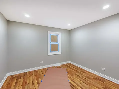 36 East 151st Street Harvey IL 60426