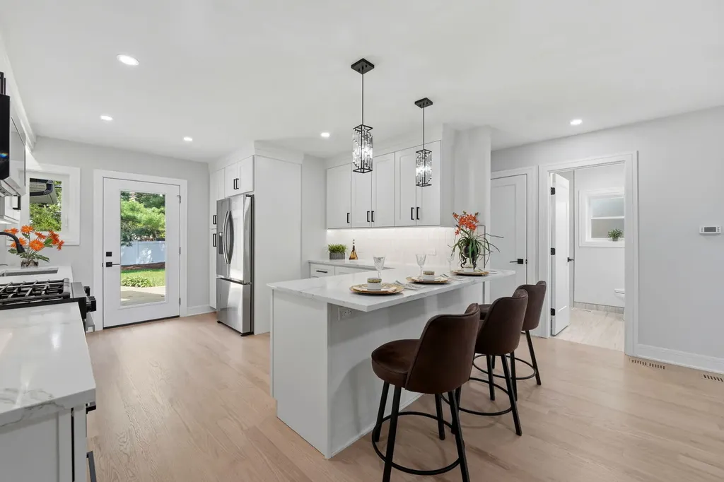507 North Hamlin Avenue Park Ridge IL 60068