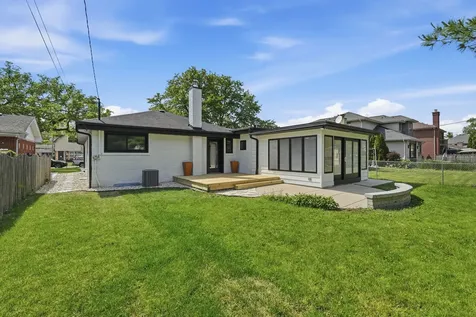 507 North Hamlin Avenue Park Ridge IL 60068