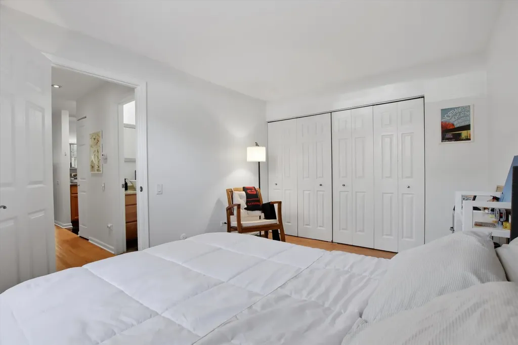 2170 North Lincoln Avenue Chicago IL 60614