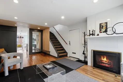 2170 North Lincoln Avenue Chicago IL 60614