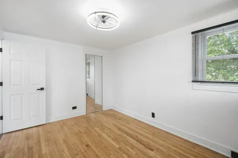 1145 East 90th Street Chicago IL 60619