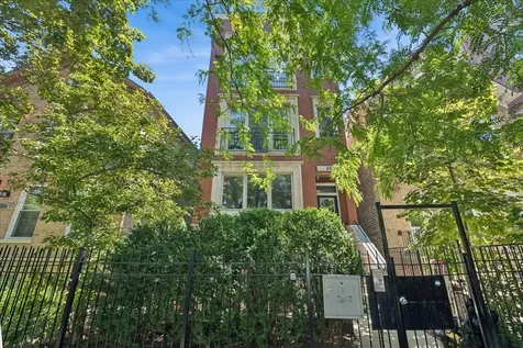 875 North Paulina Street Chicago IL 60622