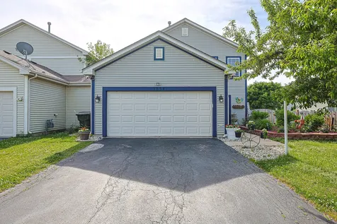 1854 South Fallbrook Drive Round Lake IL 60073