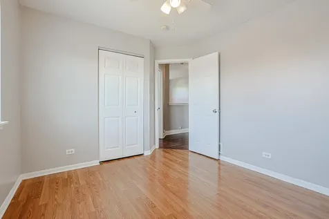 1854 South Fallbrook Drive Round Lake IL 60073